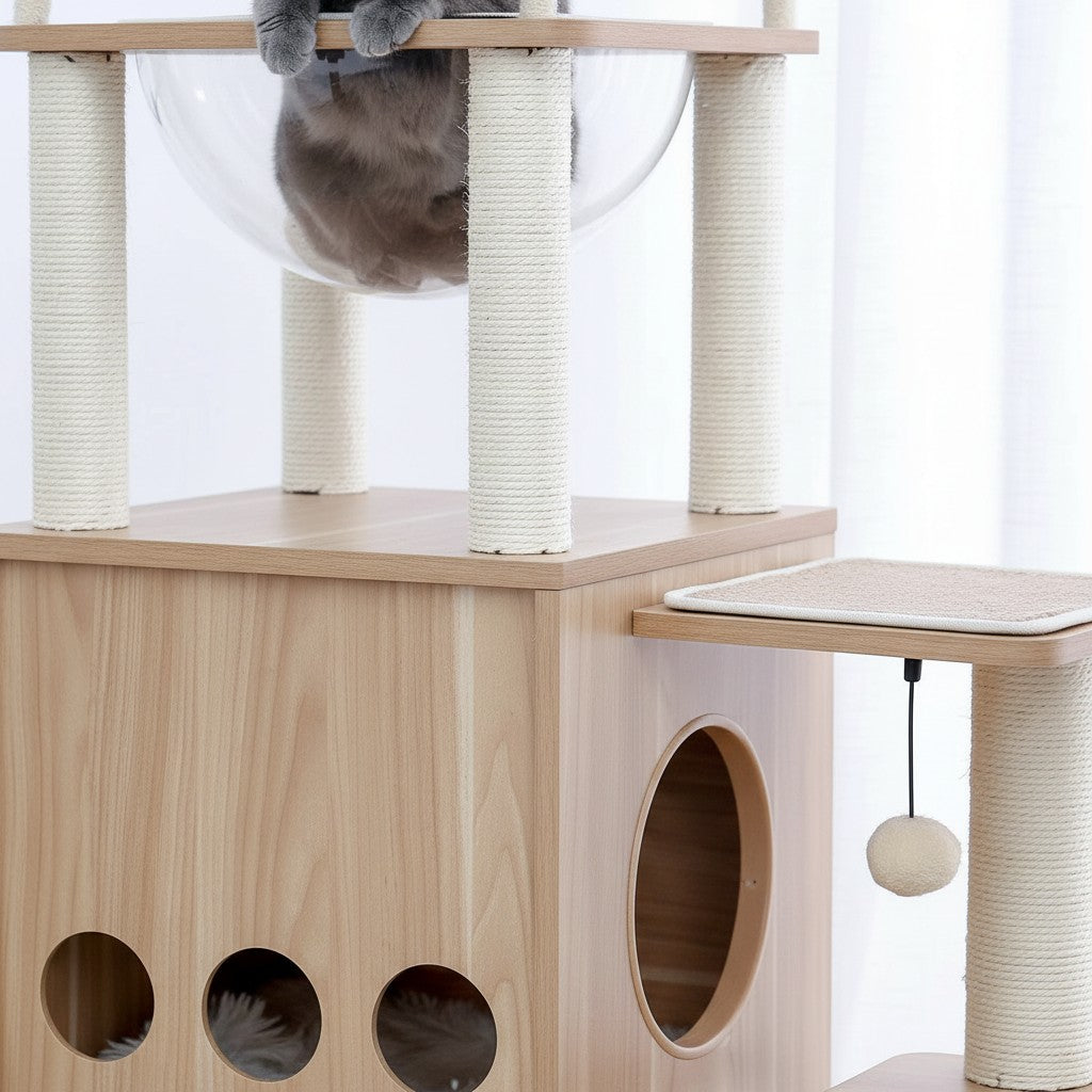 Arbre à chat design en bois Esprit Chat avec hamac en acrylique transparent, poteaux en sisal et niche spacieuse.