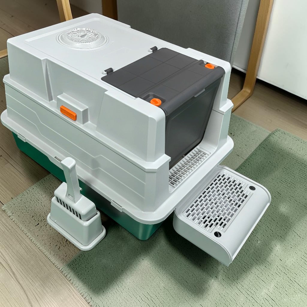 Grand bac à litière Esprit Chat en acier inoxydable et plastique gris et blanc avec pelle et tapis de sortie