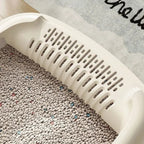 Bac à litière ouvert Esprit Chat en plastique beige avec bords hauts et parois perforées pour une hygiène optimale