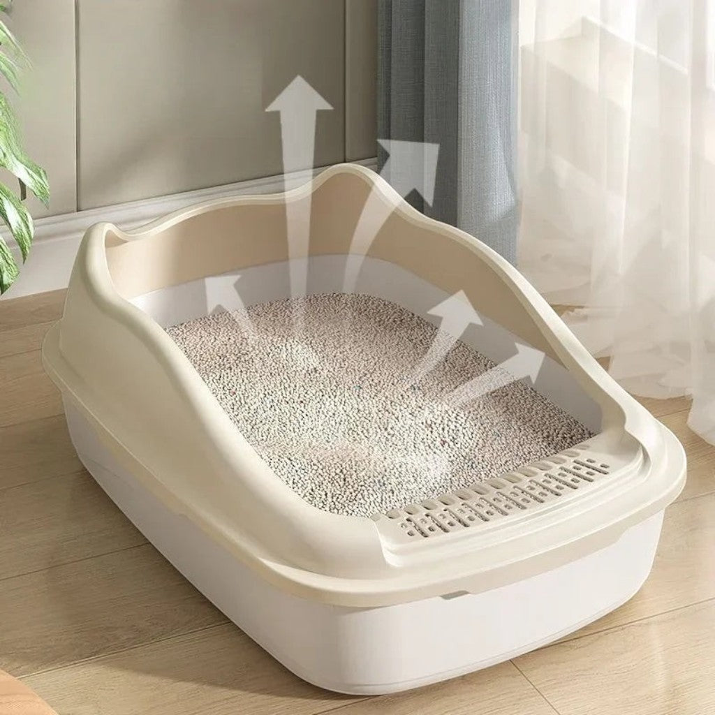 Bac à litière ouvert Esprit Chat en plastique beige avec bords hauts pour éviter les projections de litière