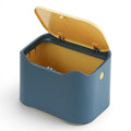 Petit bac à litière Esprit Chat bleu et beige en plastique avec couvercle à ouverture par ressort