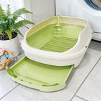Bac à litière Esprit Chat semi-fermé vert et beige avec tiroir coulissant et pelle, idéal pour litière de bois