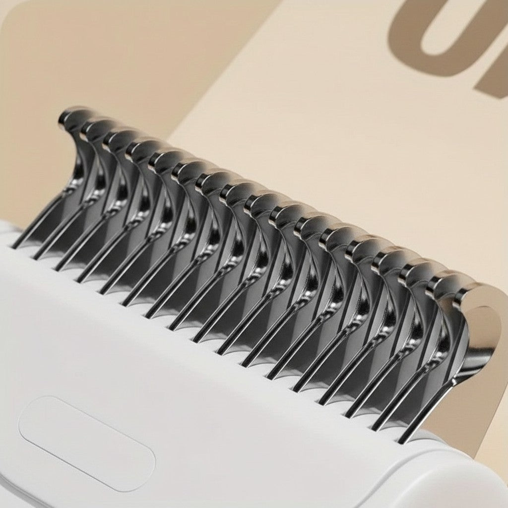 Brosse Esprit Chat avec dents en acier inoxydable pour démêler les poils longs des animaux