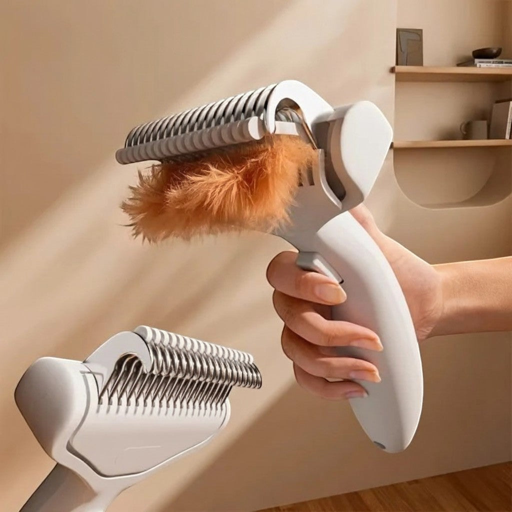 Brosse Esprit Chat pour poils longs avec dents en acier inoxydable et système autonettoyant pour retirer les poils