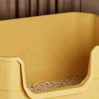 Caisse à litière ouverte Esprit Chat en plastique jaune avec bords surélevés pour un nettoyage facile