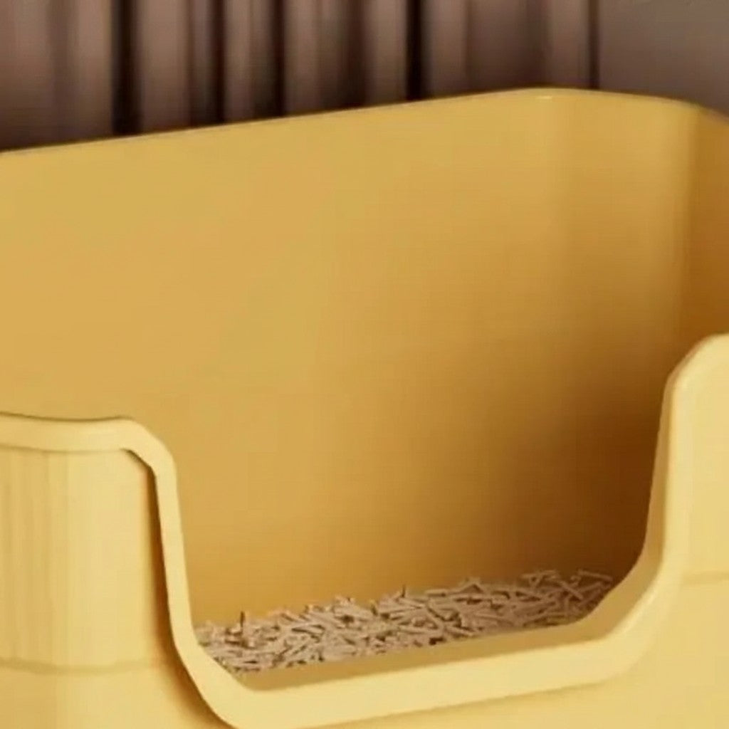 Caisse à litière ouverte Esprit Chat en plastique jaune avec bords surélevés pour un nettoyage facile