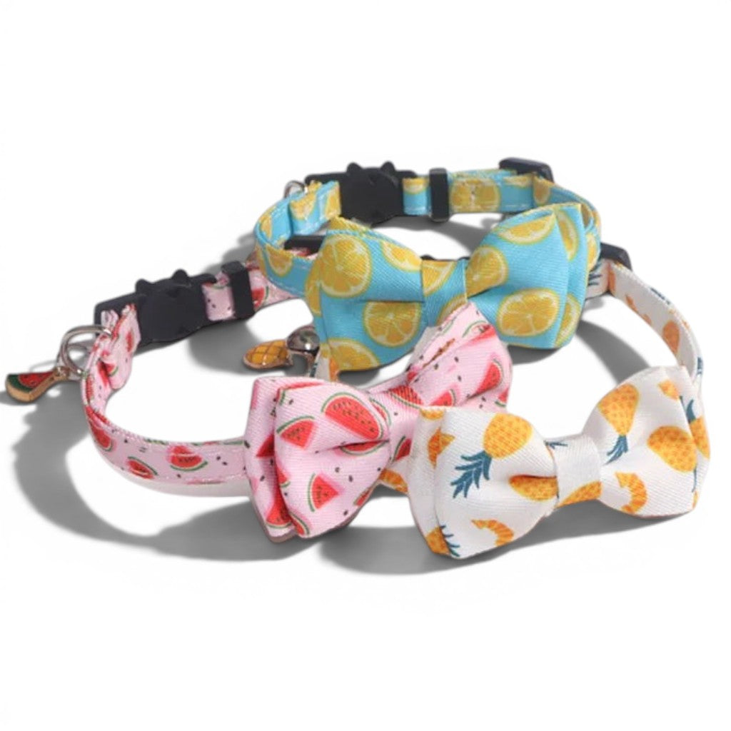 Colliers Esprit Chat pour chat avec nœud papillon, motifs fruits colorés, polyester et grelot de sécurité.
