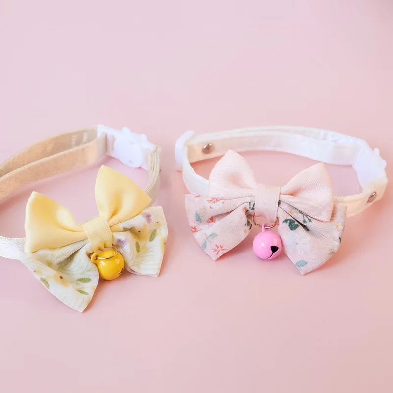 Colliers pour chat Esprit Chat ajustables en polyester avec nœud papillon floral et clochette colorée