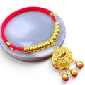 Collier Esprit Chat rouge et doré pour chat avec perles métalliques et pendentif traditionnel porte-bonheur à grelots