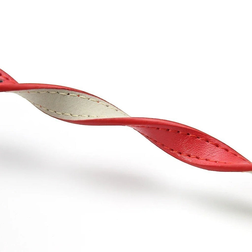 Collier pour chat Esprit Chat en cuir PU rouge avec coutures apparentes, design souple et élégant