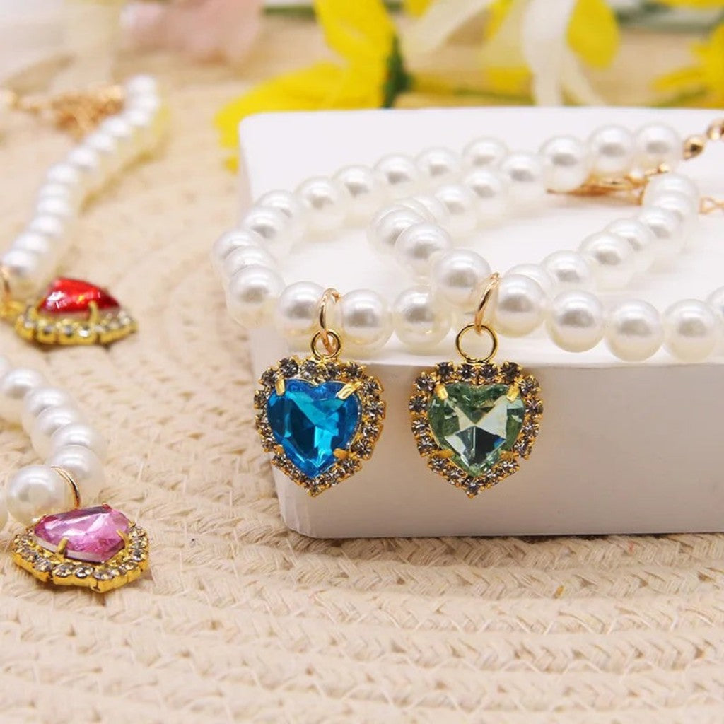 Collier de perles Esprit Chat pour chat avec pendentif en cristal en forme de cœur, élégant et brillant.