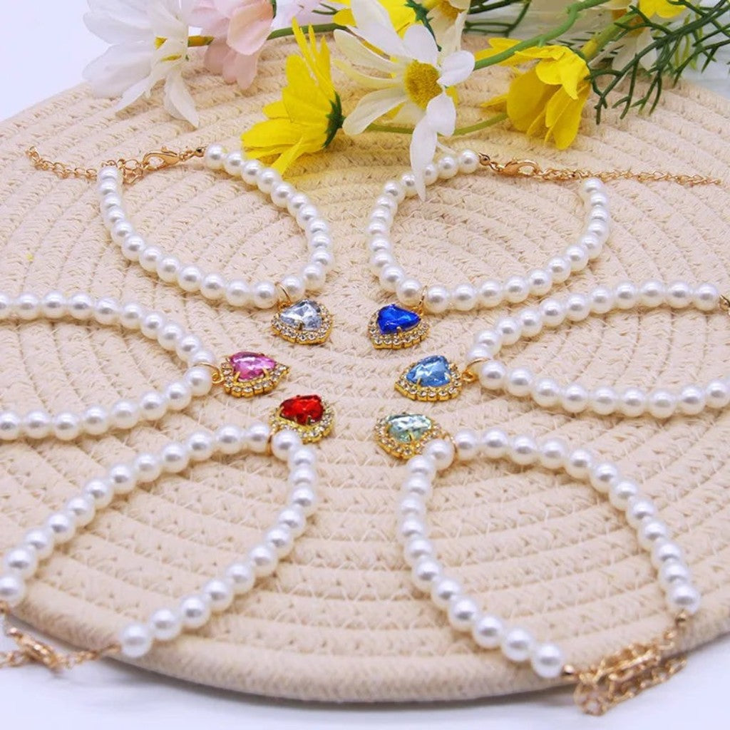 Collier de perles Esprit Chat pour chat avec pendentif en cristal en forme de cœur, élégant et ajustable.