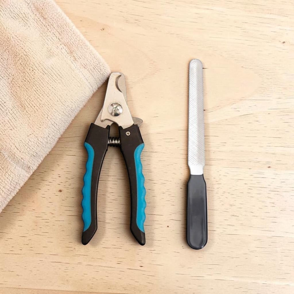Kit de coupe-griffes Esprit Chat en acier inoxydable avec lime à ongles pour chat et chien, poignées ergonomiques