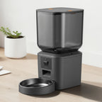 Distributeur automatique de croquettes Esprit Chat 8L avec bol en acier inoxydable et caméra HD intégrée