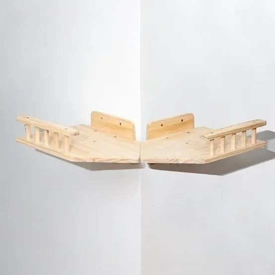 Étagères murales d'angle en bois pour chat Esprit Chat, design robuste pour créer un espace de jeu en hauteur.
