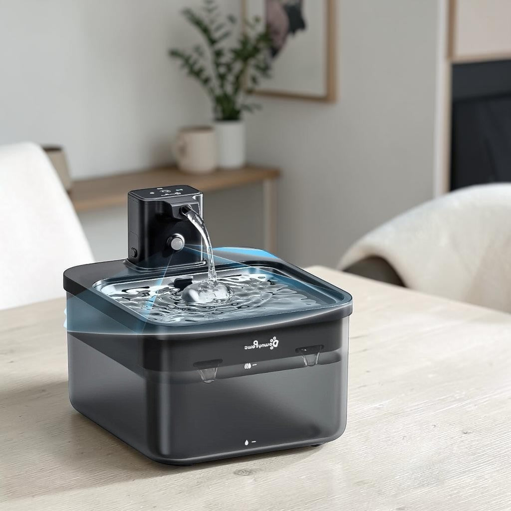 Fontaine à eau automatique Esprit Chat en acier inoxydable, 2,5L, avec bec verseur et indicateur de niveau d'eau.
