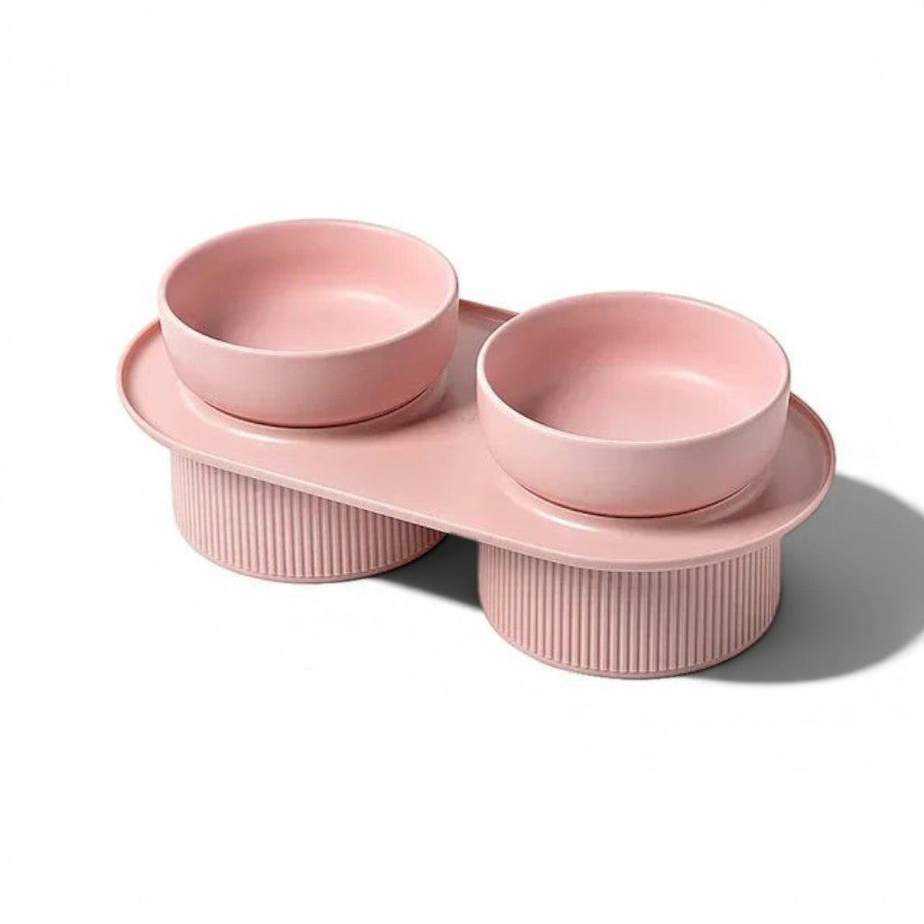 Gamelle double Esprit Chat rose en céramique sur support surélevé pour chat, design ergonomique et amovible