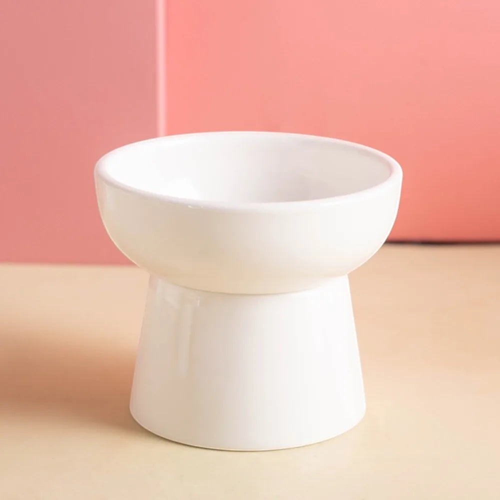 Gamelle surélevée pour chat Esprit Chat en céramique blanche au design arrondi et minimaliste