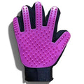 Gant de brossage Esprit Chat rose en TPR et maille pour masser et retirer les poils de votre chat