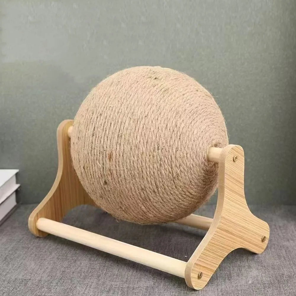 Griffoir pour chat Esprit Chat en forme de balle en corde de sisal sur support en bois stable et antidérapant