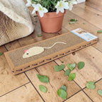 Planche griffoir pour chat Esprit Chat en carton ondulé avec jouet souris beige et imprimé poisson