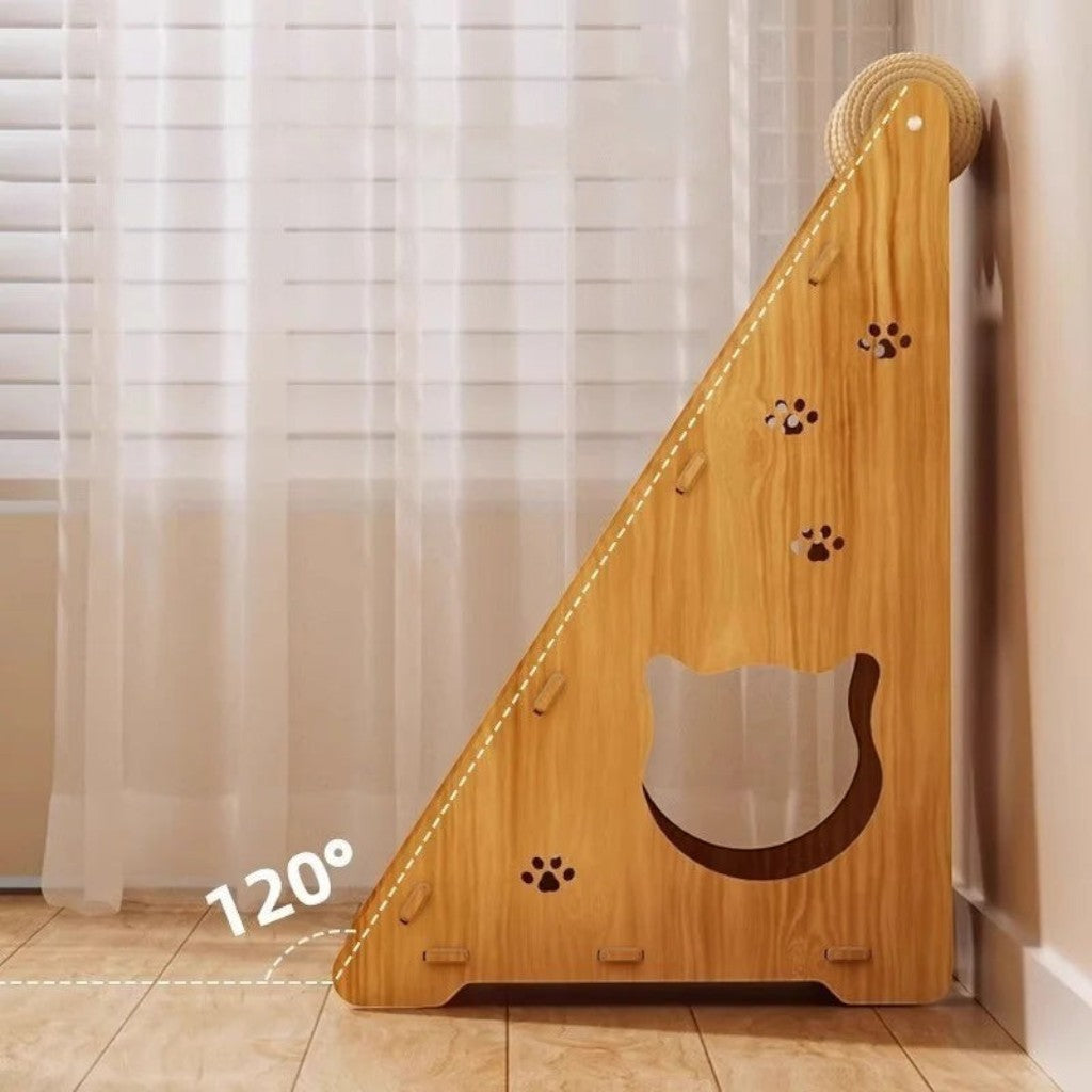 Griffoir Esprit Chat triangulaire en bois avec sisal et motifs de pattes, design moderne pour chat