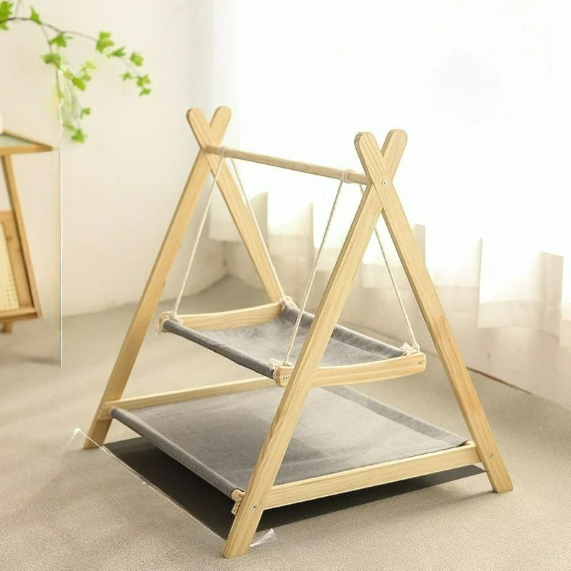 Hamac double Esprit Chat en bois avec deux niveaux de couchage en tissu gris respirant pour chats