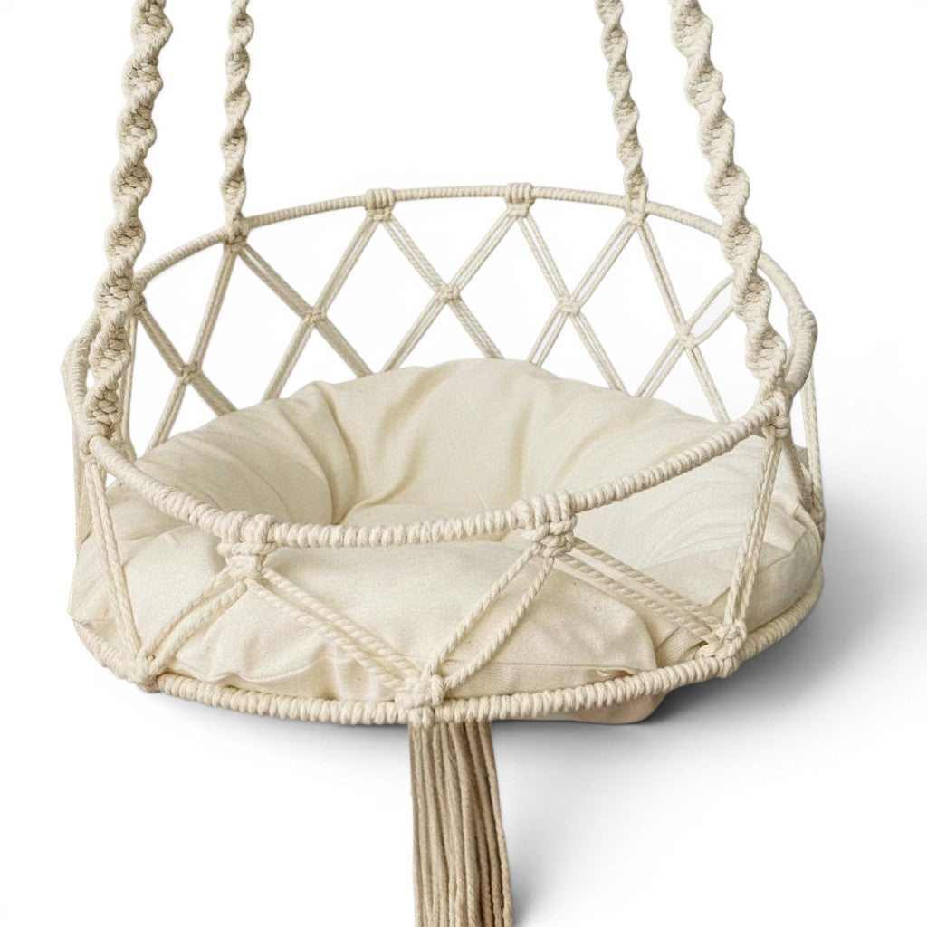 Hamac suspendu Esprit Chat en macramé de coton beige avec coussin confortable pour le repos des chats