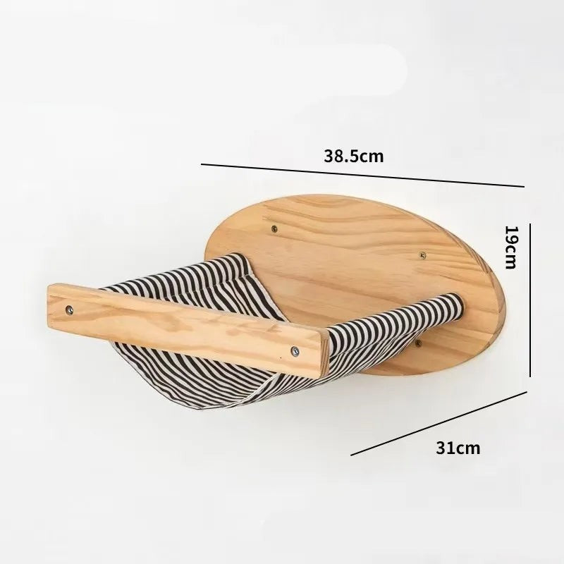 Hamac mural Esprit Chat en bois avec tissu rayé pour le repos et l'escalade des chats