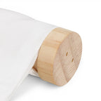 Détail de la fixation en bois clair et tissu blanc du hamac mural pour chat Esprit Chat