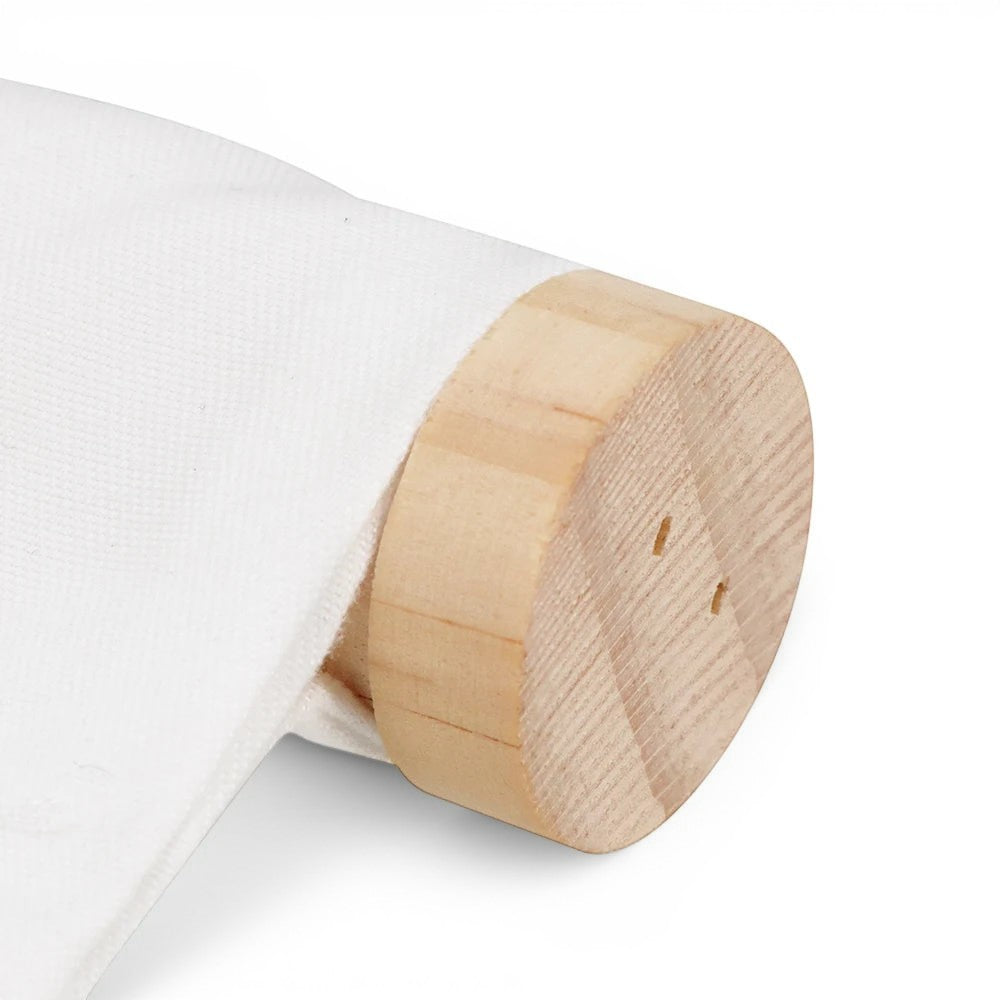 Détail de la fixation en bois clair et tissu blanc du hamac mural pour chat Esprit Chat