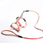 Harnais et laisse Esprit Chat pour chaton, motif tie-dye rose et orange avec attaches sécurisées