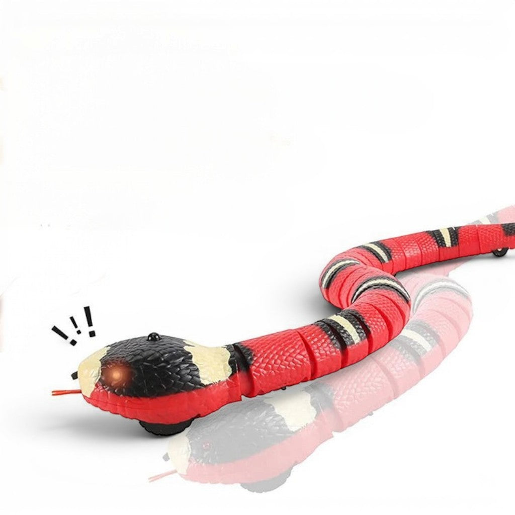 Jouet serpent interactif Esprit Chat en plastique rouge et noir avec yeux lumineux, idéal pour les chats.