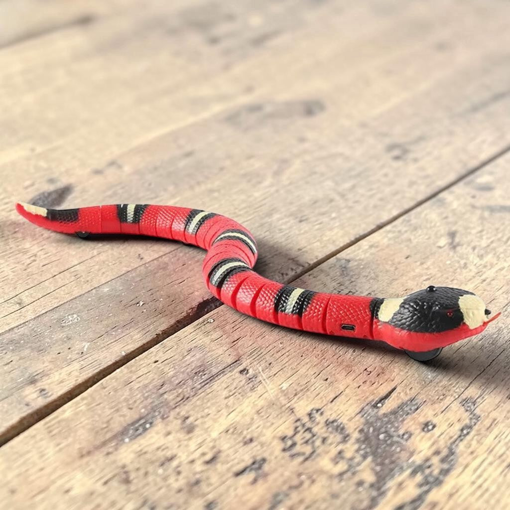 Esprit Chat Jouet Serpent interactif en plastique rouge et noir avec des bandes blanches, recharge USB, pour chats
