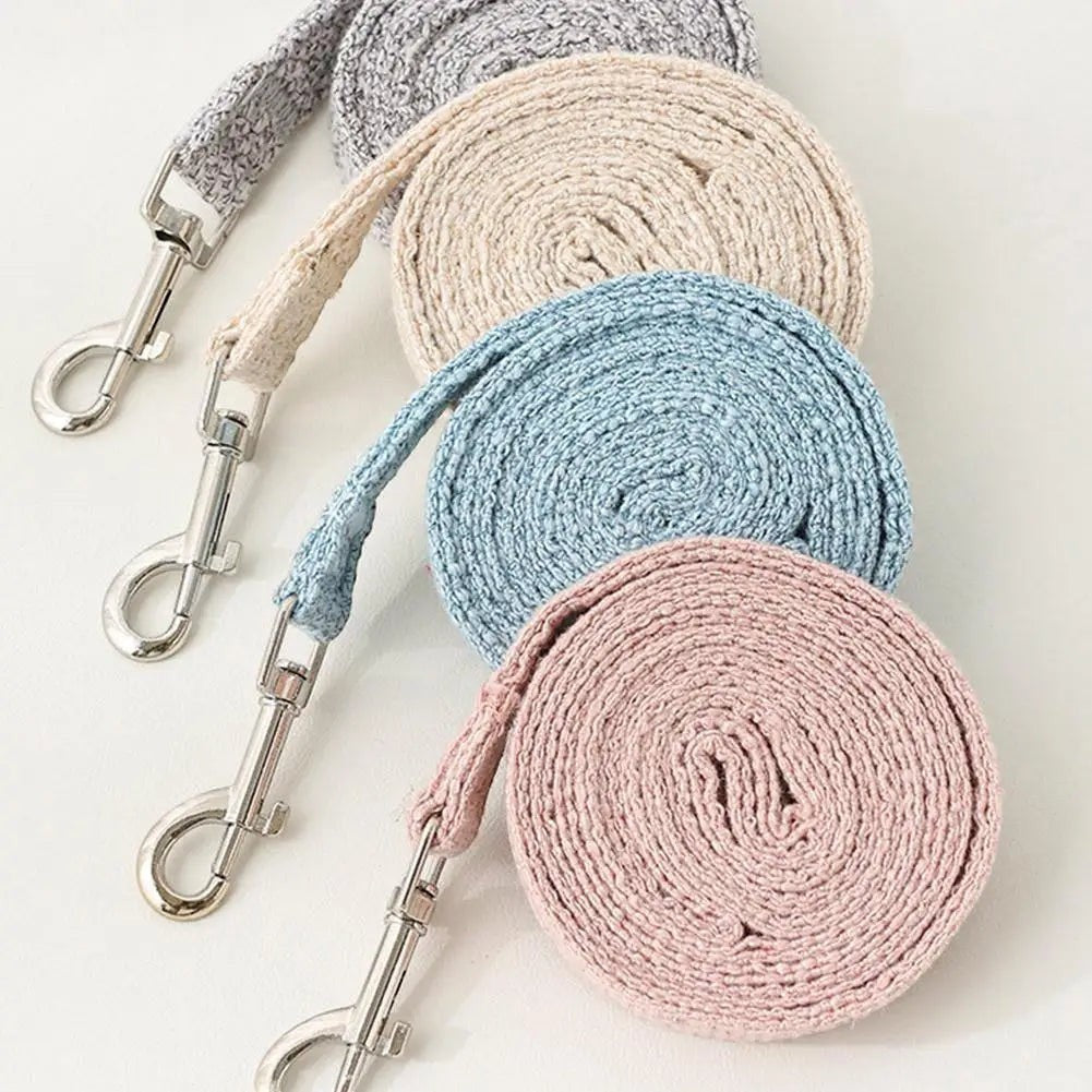Laisse pour chat Esprit Chat en polyester tressé, disponible en plusieurs couleurs pastel avec mousqueton métallique