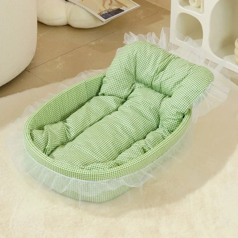 Lit pour chat Esprit Chat vert à carreaux style princesse avec jupe en tulle et rembourrage confortable