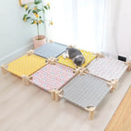 Lit en hauteur Esprit Chat avec cadre en bois et hamac en toile colorée pour le confort de votre chat