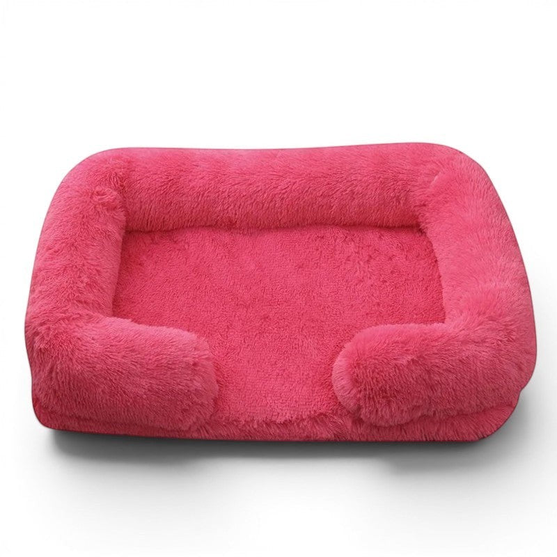 Lit pour chat Esprit Chat rectangulaire en peluche rose douce avec rebords confortables et housse amovible