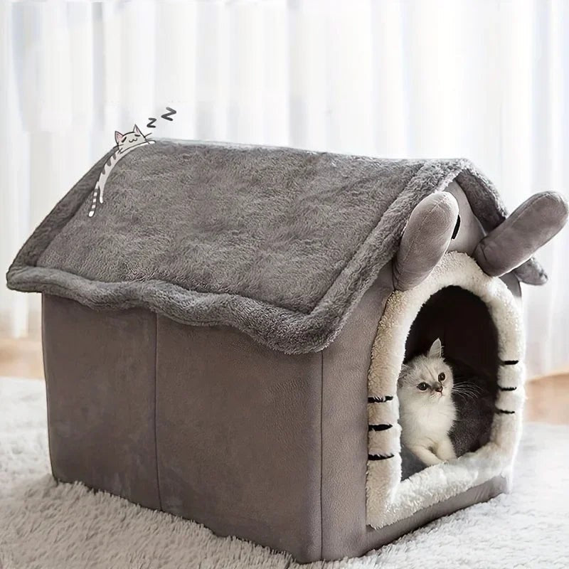 Maison pour chat Esprit Chat grise et douce en fibre, lavable et respirante, avec un petit chat à l'intérieur.
