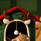 Maison de Noël Esprit Chat en peluche verte et rouge avec des bois de renne, confortable pour chat