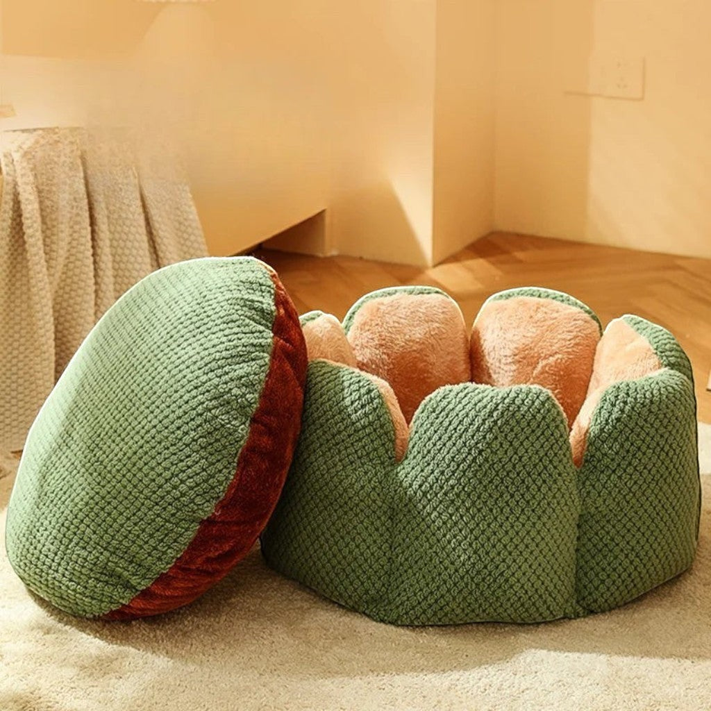 Panier pour chat Esprit Chat en forme de fleur, en polaire corail vert et beige, doux et confortable.