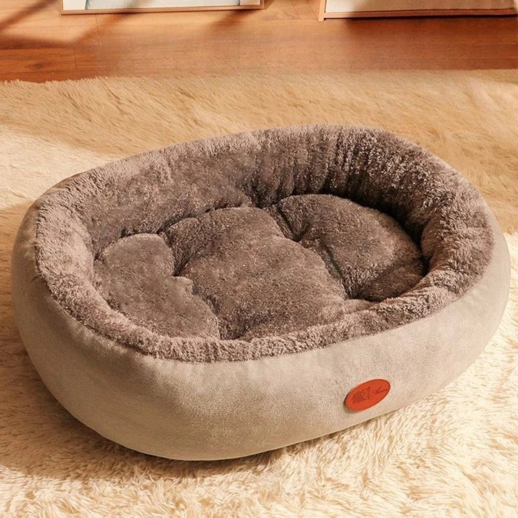 Panier nid Esprit Chat en peluche douce marron pour le confort de votre animal de compagnie