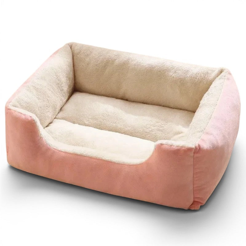 Panier Esprit Chat rectangulaire en peluche douce rose et beige pour le confort de votre animal