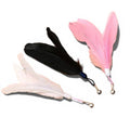 Lot de trois plumes de rechange Esprit Chat pour jouet interactif, en blanc, noir et rose avec grelot intégré.