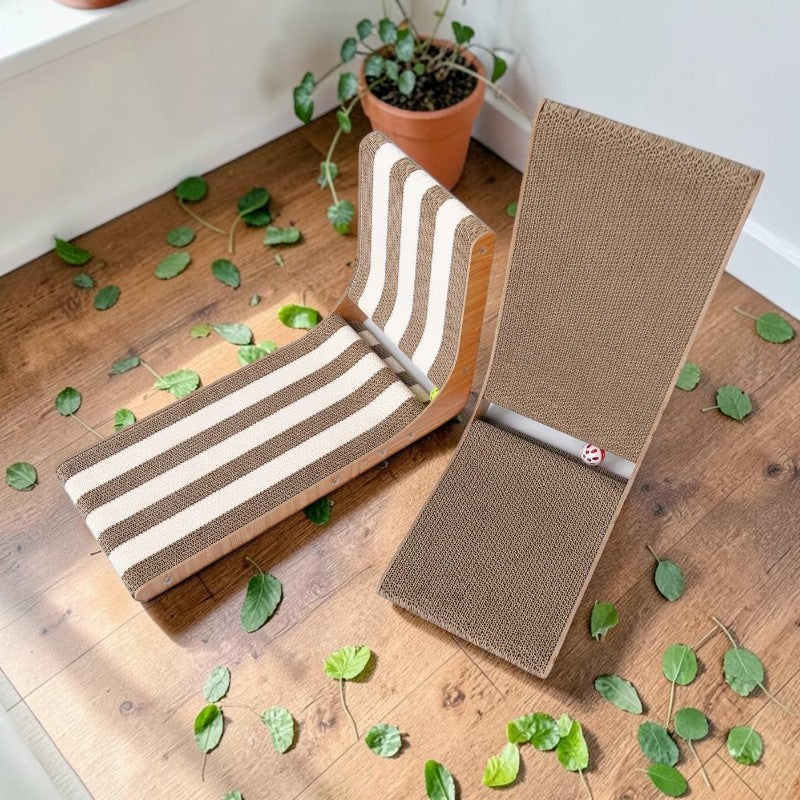 Siège griffoir pour chat Esprit Chat en bois et carton ondulé, design pliable à deux niveaux avec rayures.