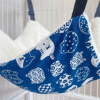 Toile pour hamac Esprit Chat bleue avec motifs de chats blancs, intérieur en fibre douce et respirante