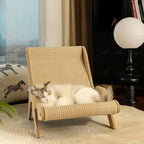 Transat griffoir Esprit Chat en sisal beige pour chat, design inclinable confortable pour se reposer et faire ses griffes