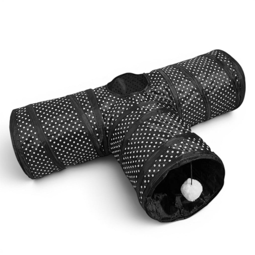 Tunnel pour chat Esprit Chat en polyester noir à pois blancs avec trois entrées et un pompon suspendu pour jouer