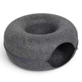 Tunnel pour chat Esprit Chat en feutre gris en forme de donut, confortable et moderne pour le repos et le jeu